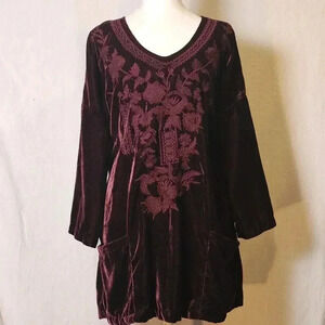 Soft Surroundings Floral Burgundy Velvet Top w Pockets Sz L